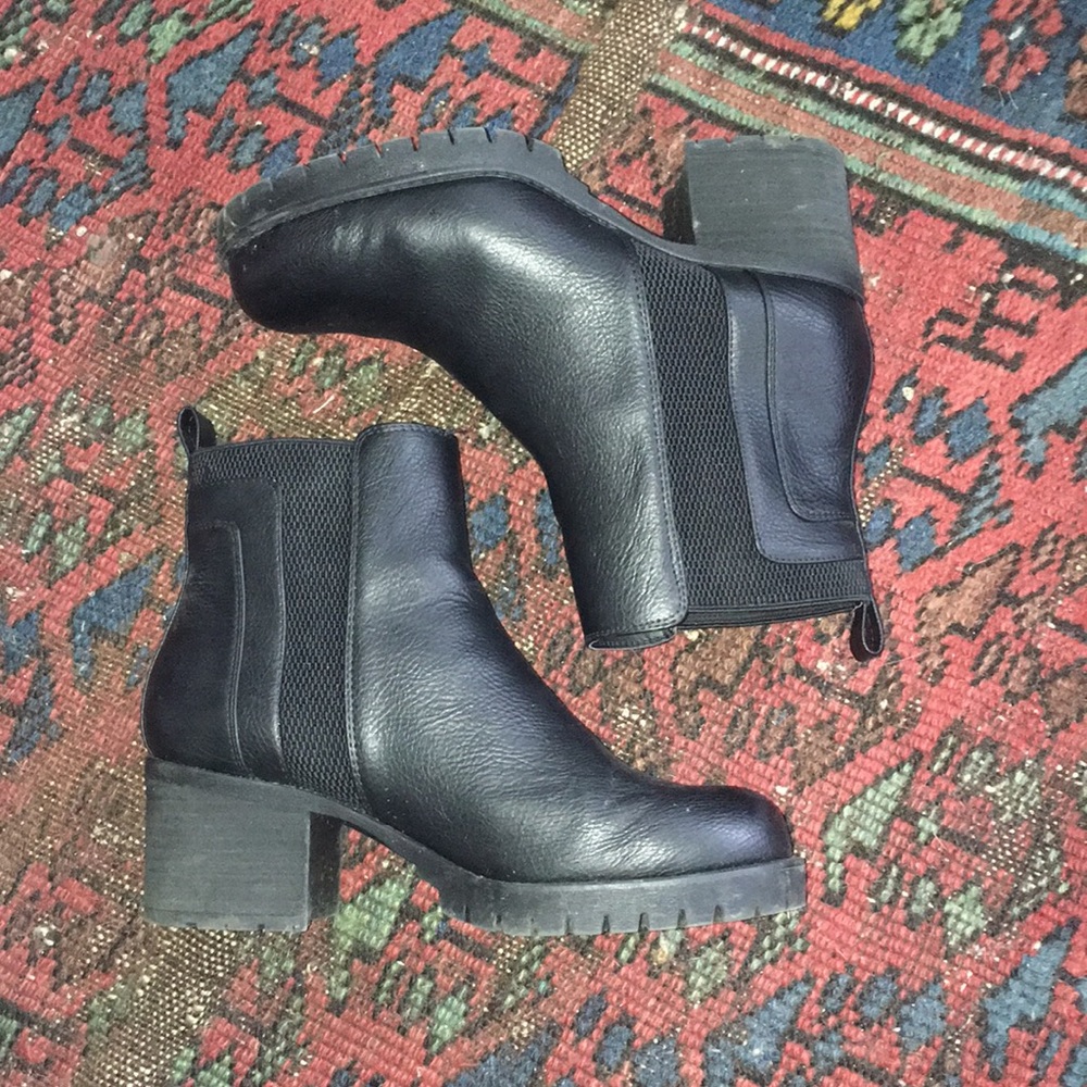 MIA Colten vegan leather Chelsea ankle boot